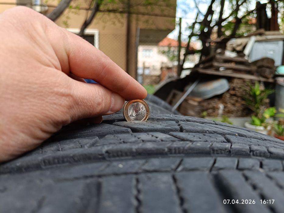 Cooper Discoverer 265 50 20