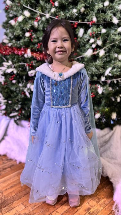 Платье Эльзы на 5-6 лет
