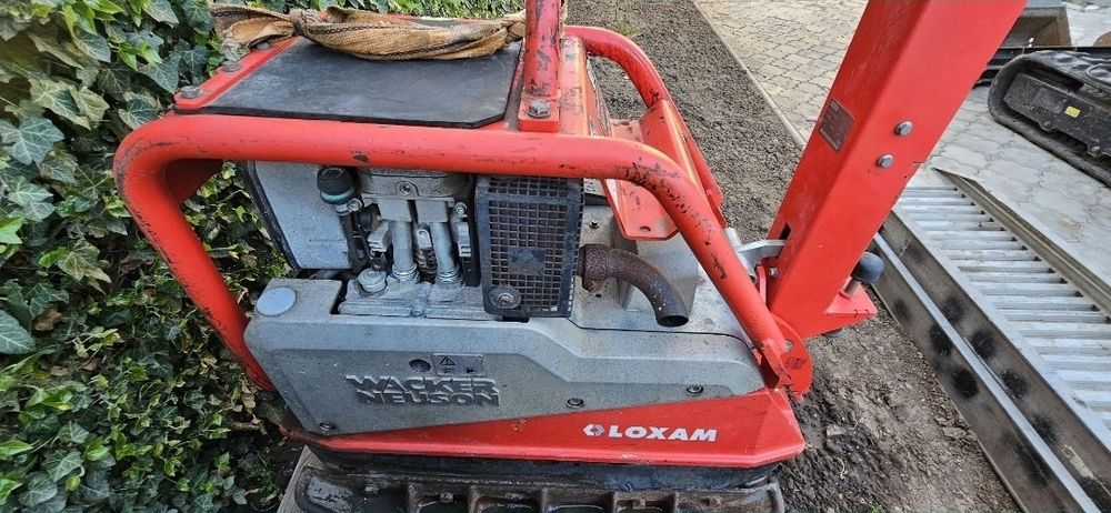 Inchiriere placa compactoare