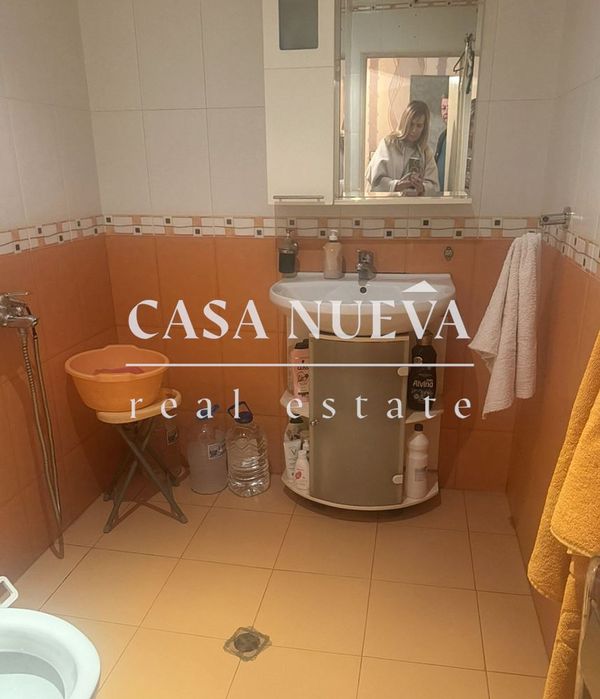 Двустаен апартамент в гр.Перник, кв.Мошино