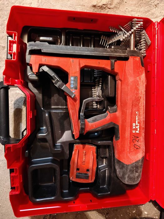 Продавам hilti bx3 в добро състояние