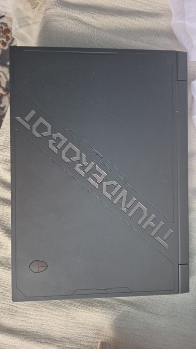 Игровой ноутбук Thunderobot