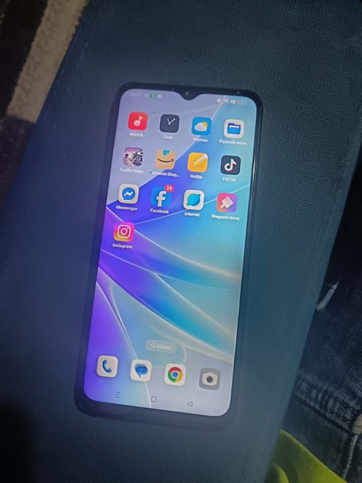 Vând telefon oppo a57s