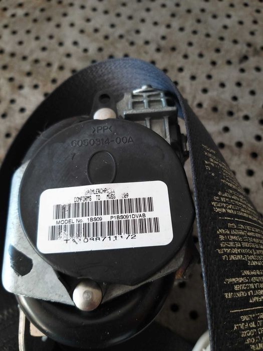 Centura siguranta stanga fata jeep patriot 2006 605884105c