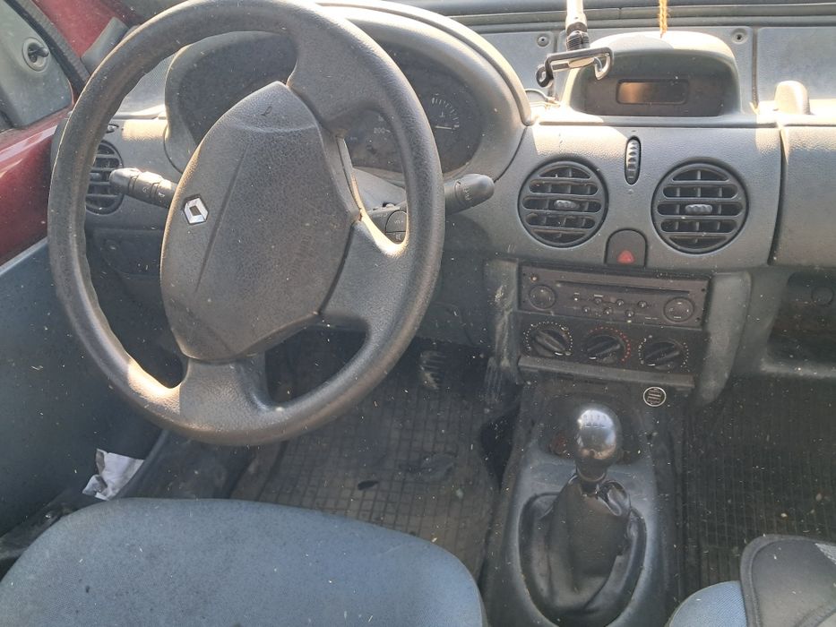 Renault Kangoo  рампа за инвалид 2003 г на части 1.2 бензин
