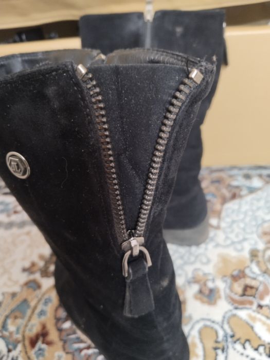 Замшевые сапоги 37размер