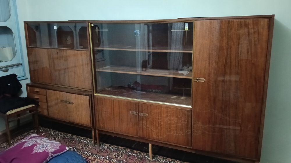 Мебель срочна продам