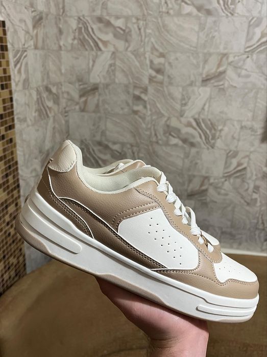 Продам новые кеды