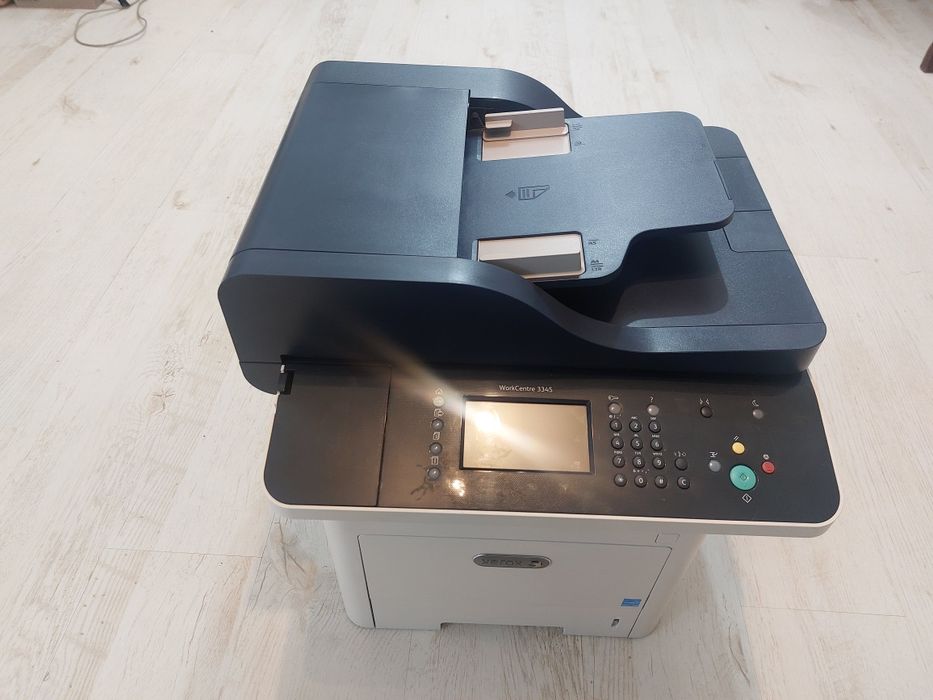 Vand imprimanta Xerox 3345
