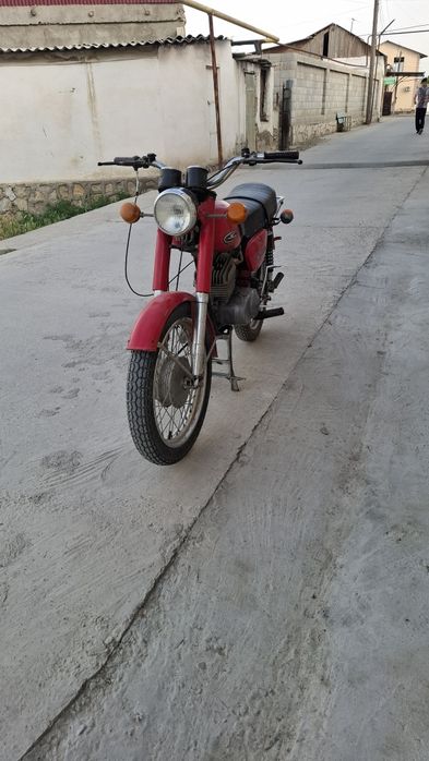Мотоцикл сотилади