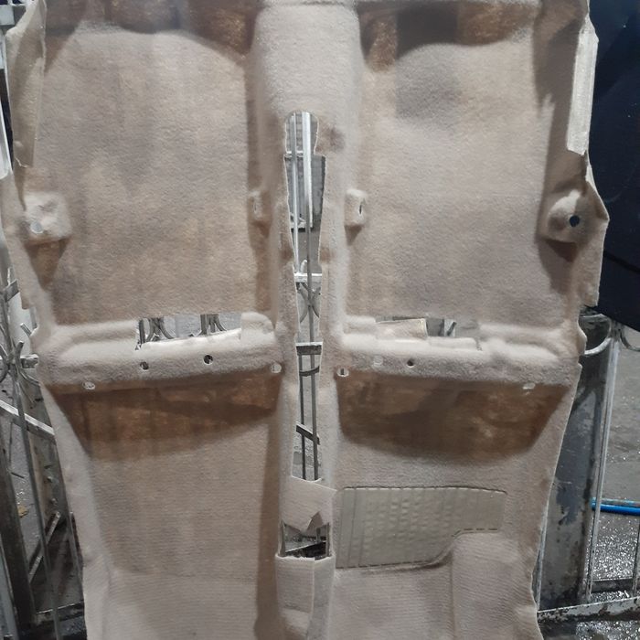 Химчистка  авто  салона  полировка  авто кузова    АКСИЯ