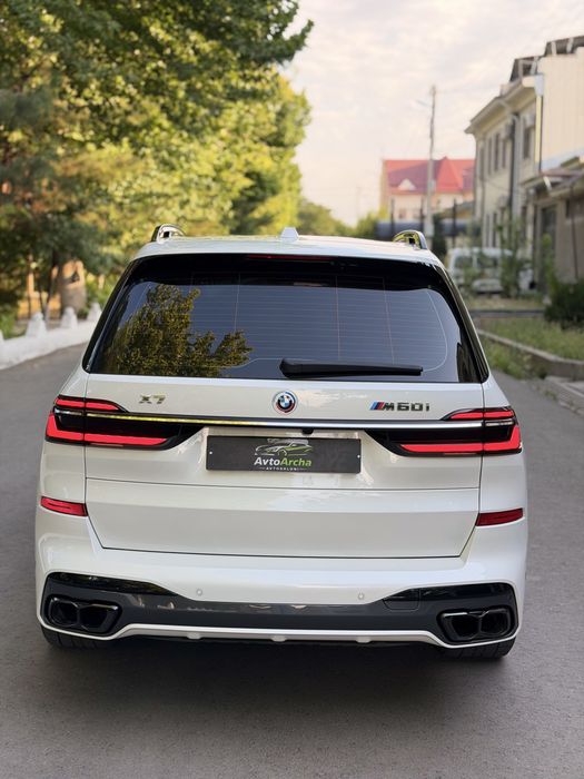 Bmw x7 m60i eng fulli