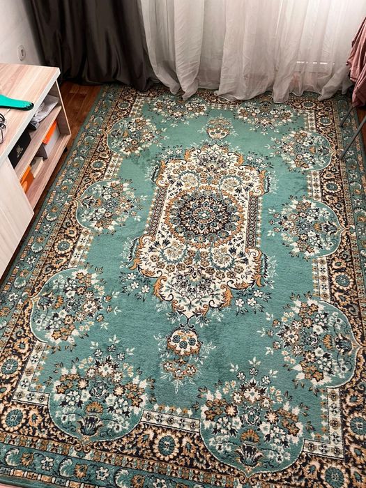 Ковер шерстяной.