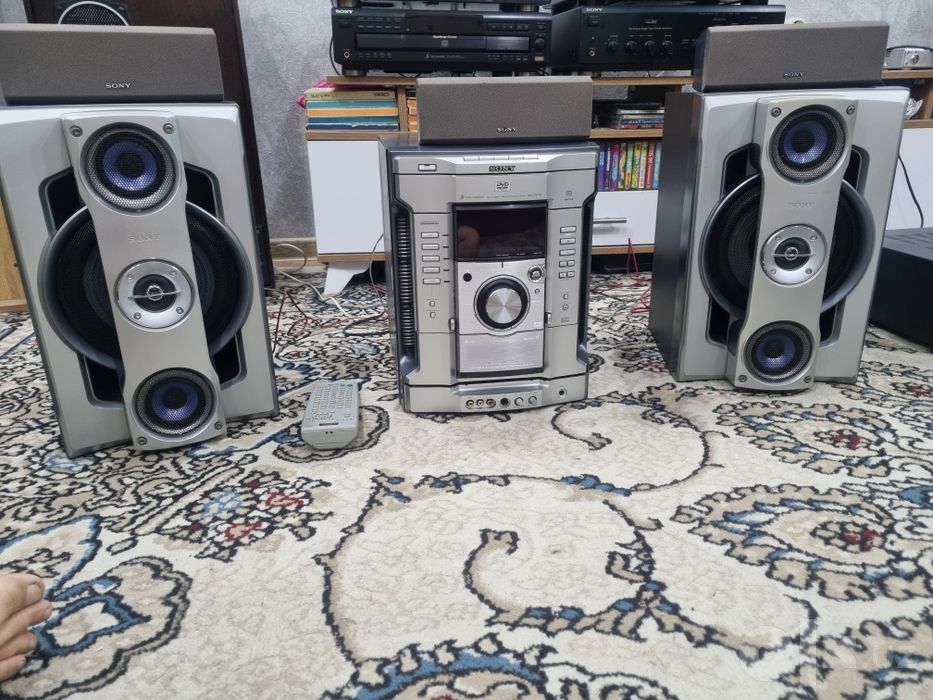 Музыкальный центр сони gn 77d