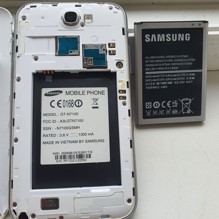 Продаю Самсунг НОУТ 2 .