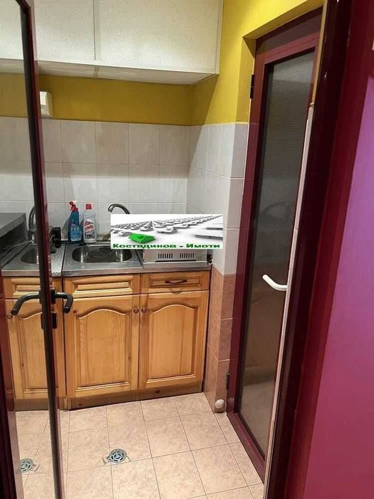 Дава се под наем Магазин в Пловдив, Съдийски - 110 кв.м за 459 € - Снимка #4