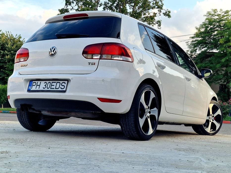 VOLKSWAGEN Golf 2010 — imagine 2