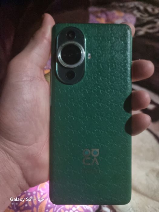 Huawei nova 11 pro ekran singan sotiladi