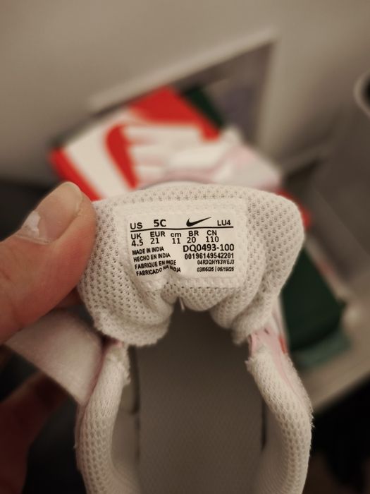 Adidas Nike noi ,Nr 21