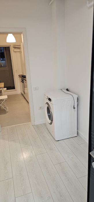 Garsoniera de inchiriat