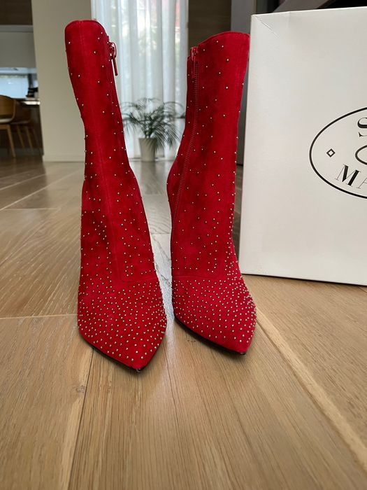 STEVE MADDEN велурени боти