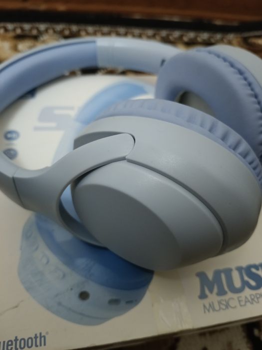 Наушники большие