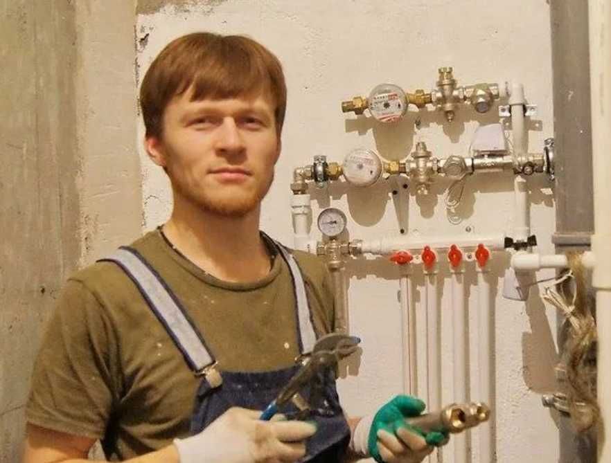 Сантехник с гарантией: установка унитаза, раковины