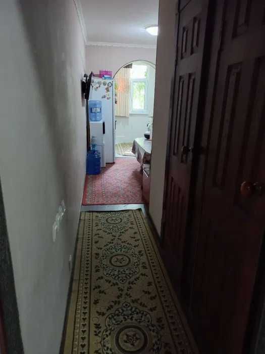 СРОЧНО 4 хонали квартира 2 кавтда сотилади ШАРК-1