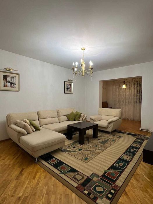 3х комнатная на Ц-1 в тихом месте рядом с Эко Парком