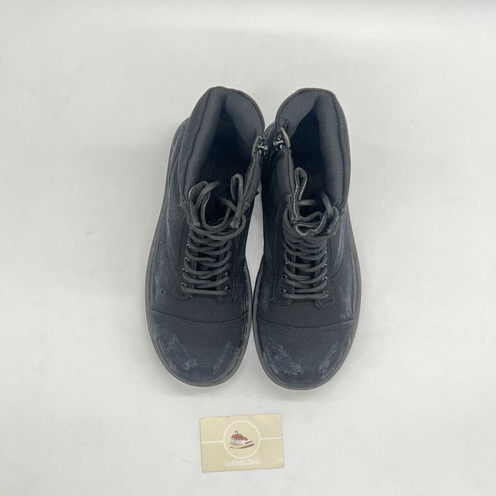 Balenciaga Strike Boot Black