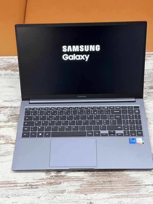 Samsung Galaxy Book 4 Pret 2100 lei