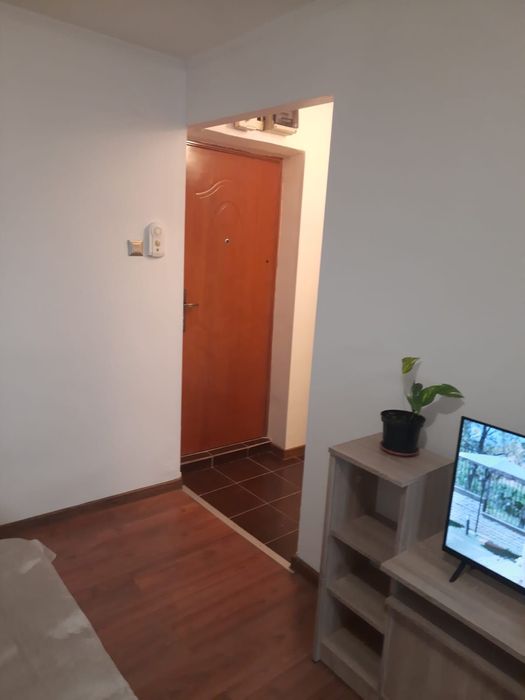 Închiriere garsonieră 21mp