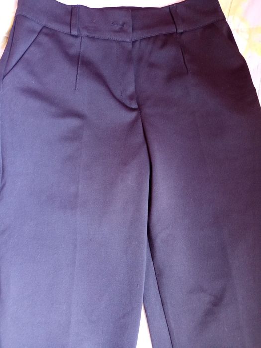 Базовые черные брючки