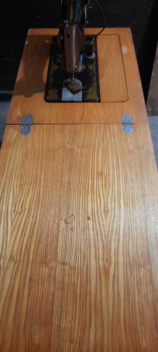 Стара шевна машина