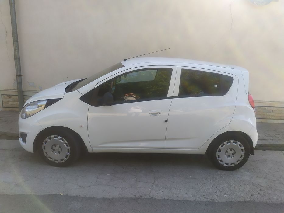 Продажа легкового автомобиля марке Спарк