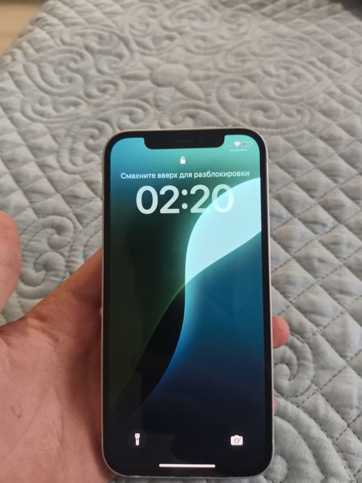iPhone 12 продам