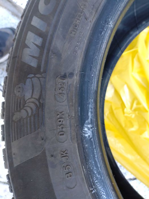 Продавам 2 зимни гуми Michelin Alpin 6