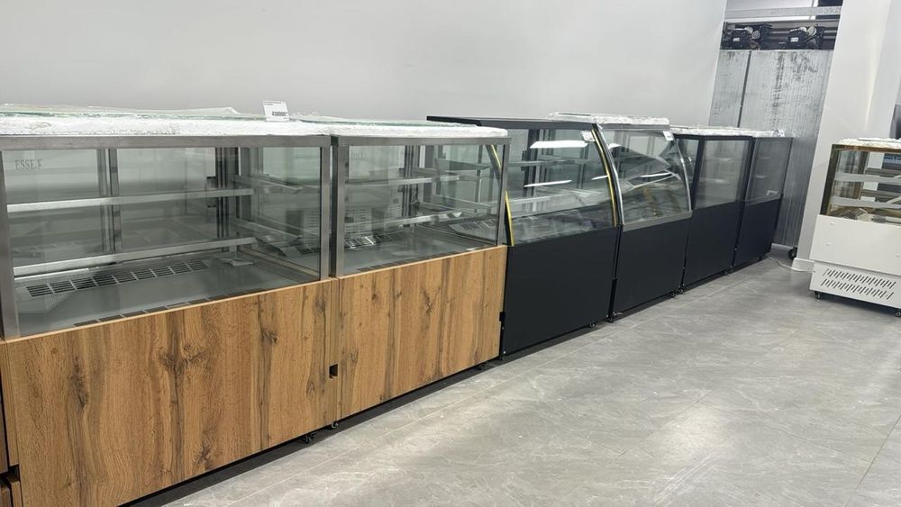 Витринный холодильник