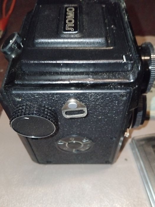 продават се фото апарат и обектив