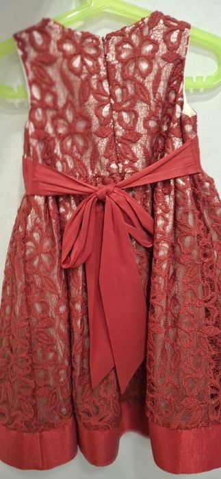 Продам платье для девочки