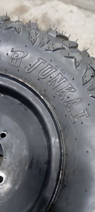 Продам резину комплект