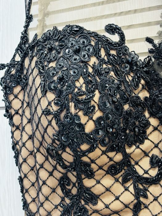 Дълга официална рокля