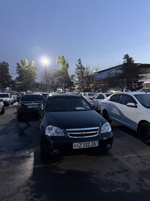 2005 yil lacetti 1,6 qora