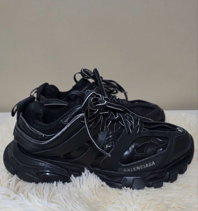 vand balenciaga track led. orice marime disponibila
