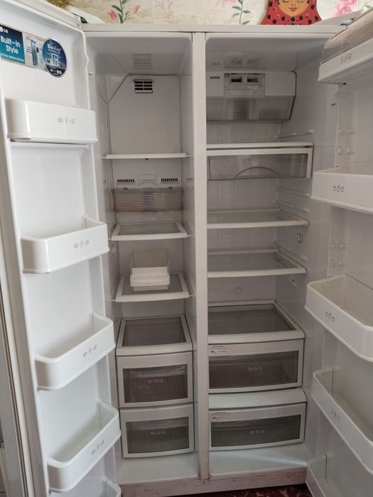 Холодильник в хорошем состоянии