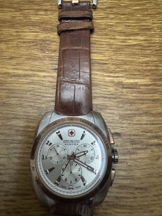 Продам наручные часы