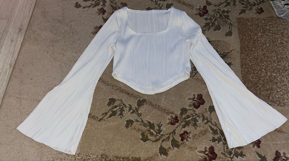 Блузка,кофточка белая