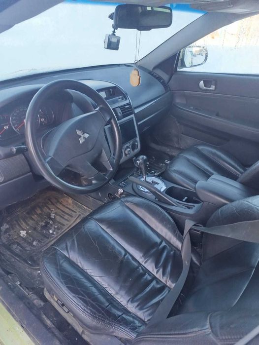 Продам Mitsubishi