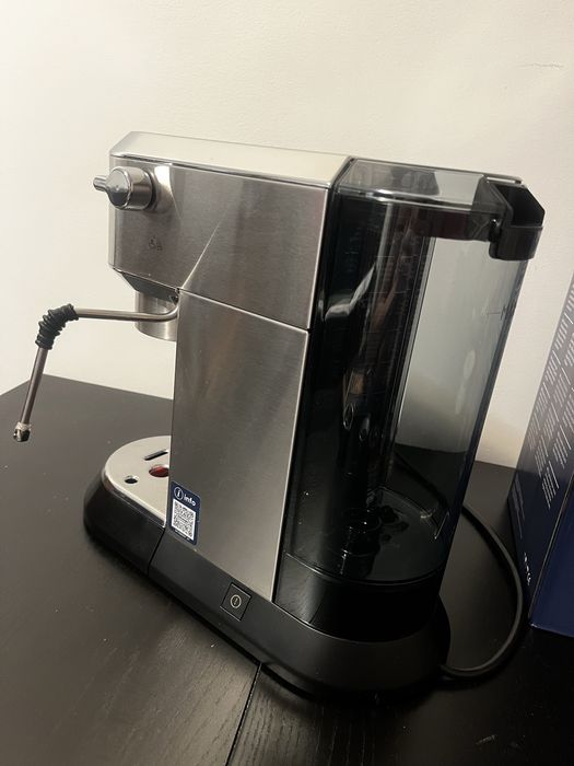 De'Longhi Dedica Style EC 685