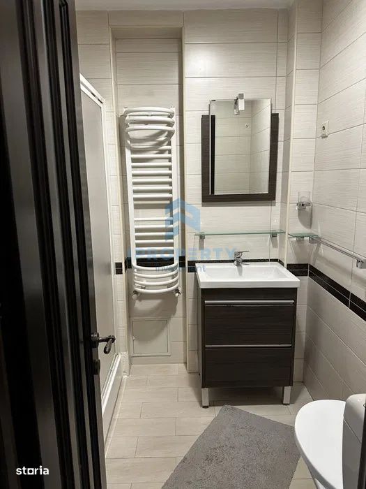 Garsoniera Ultracentrala cu centrala proprie